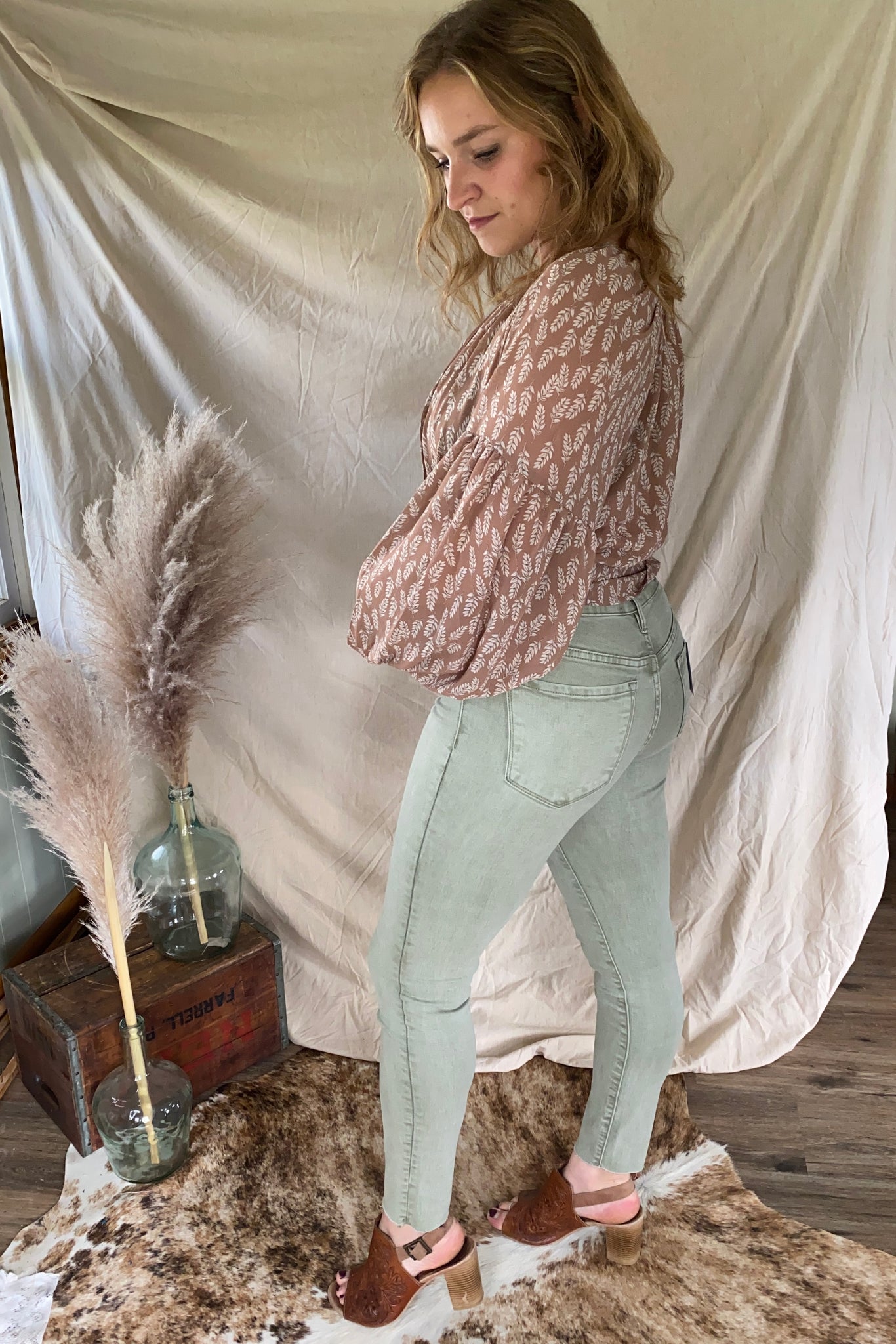 Fray Mid Rise Skinny